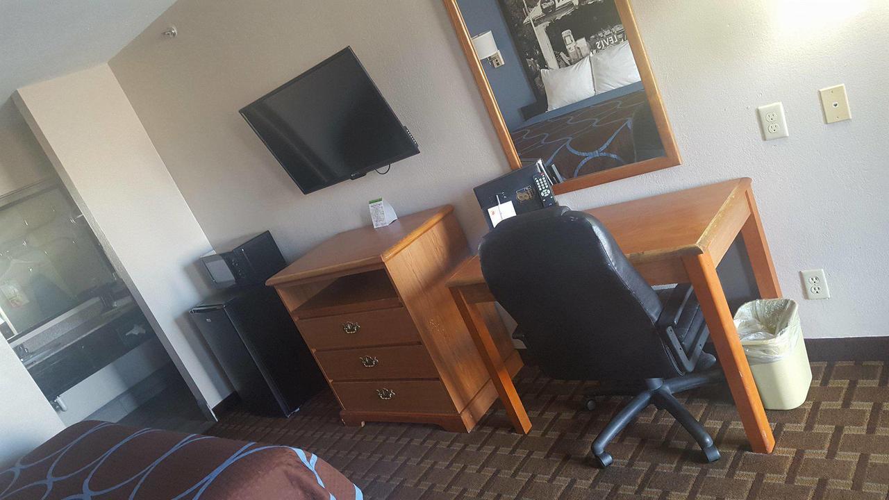Surestay By Western Hotel 3*