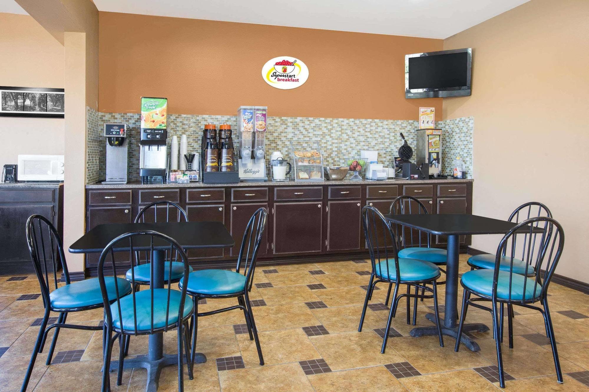 Hotel Surestay By Western