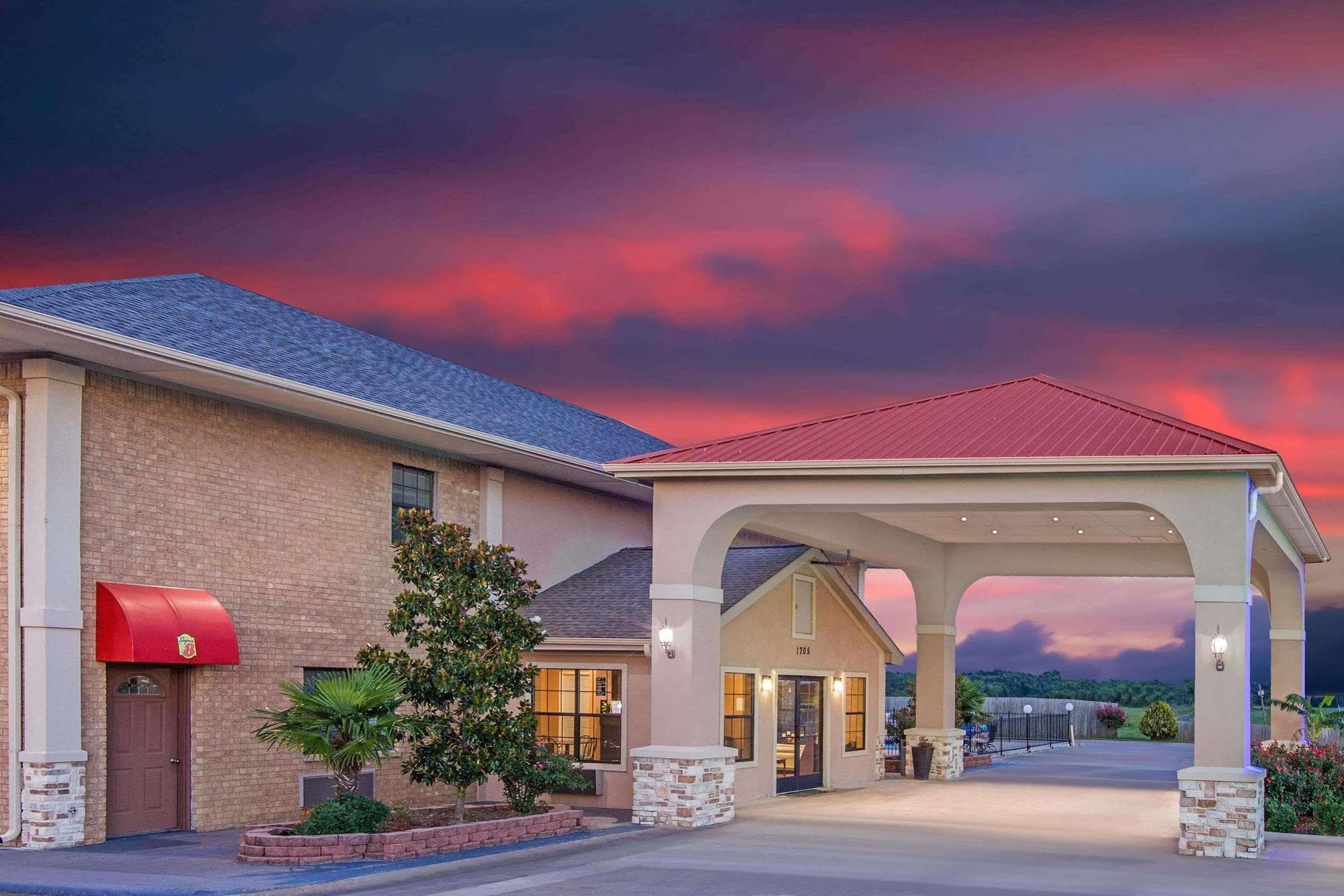 Surestay By Best Western Hotel 3*