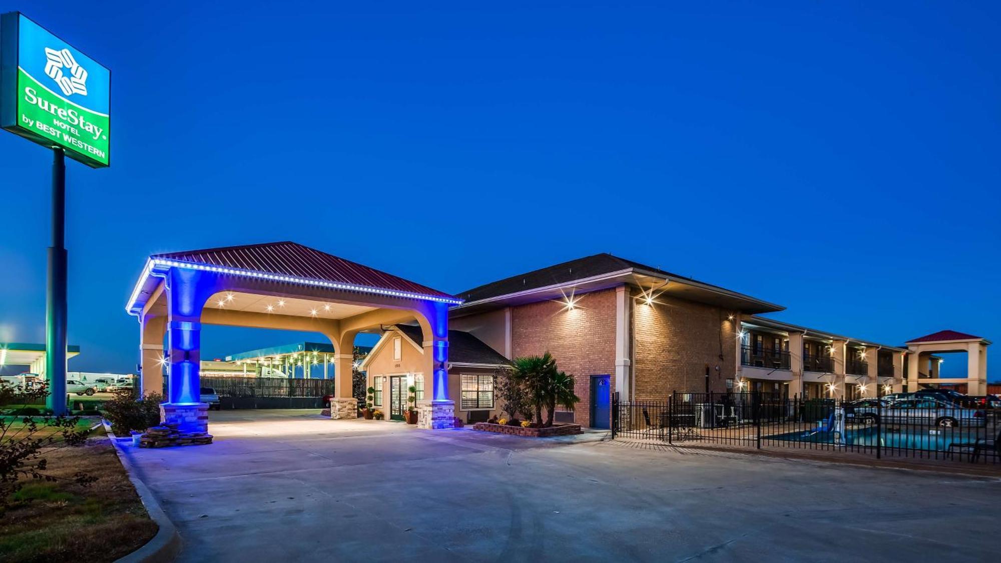Hotel Surestay By Western
